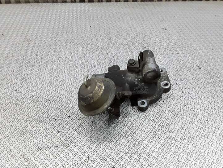 Toyota Yaris (1999 - 2003)  33010 Запорный клапан двигателя