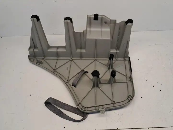 Toyota Prius (XW20) (2003 - 2009) 58490470405849047040584904704050 Прочая отделка багажника — фото 5