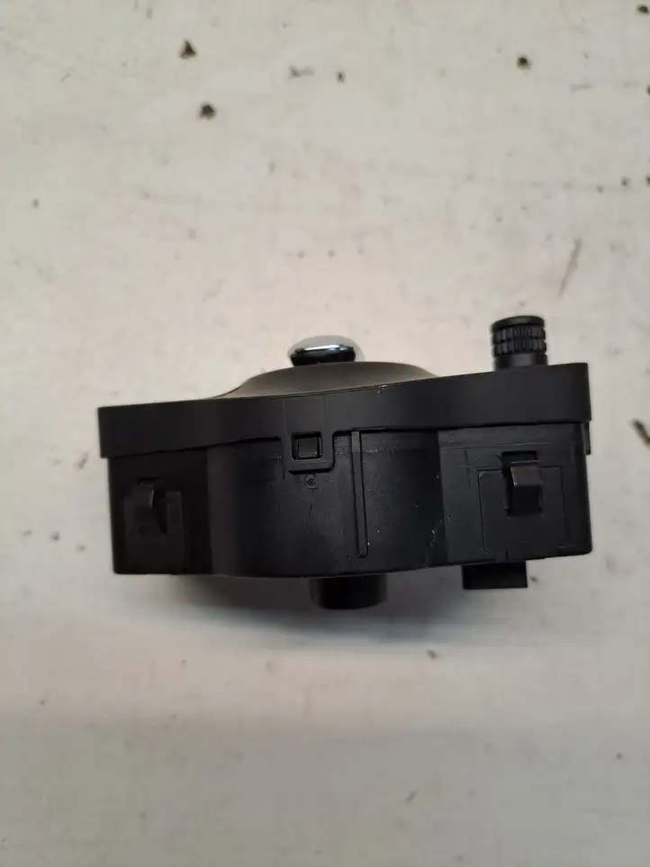 Audi A4 S4 B8 8K (2007 - 2011) 8K0941531G Включатель фонарей — фото 5