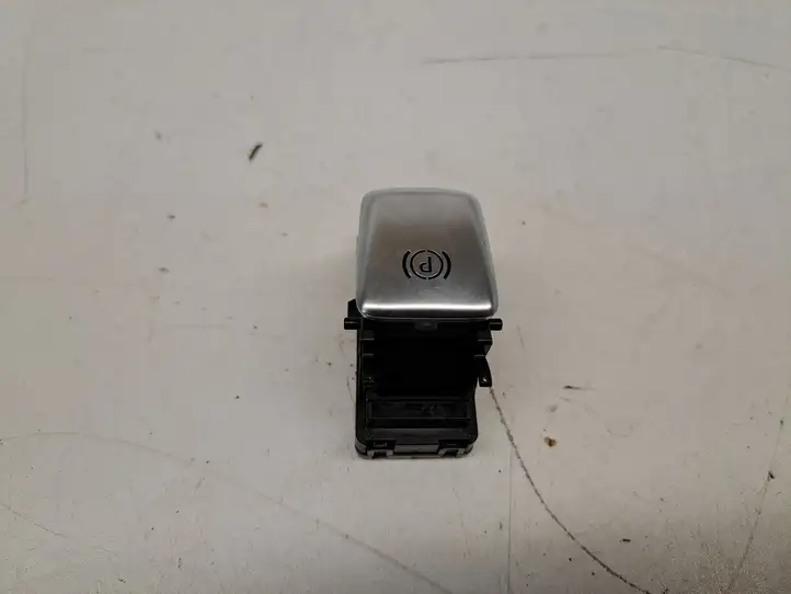 Mercedes-Benz E W211 (2002 - 2009) A2139056608 Кнопка ручного тормоза — фото 1