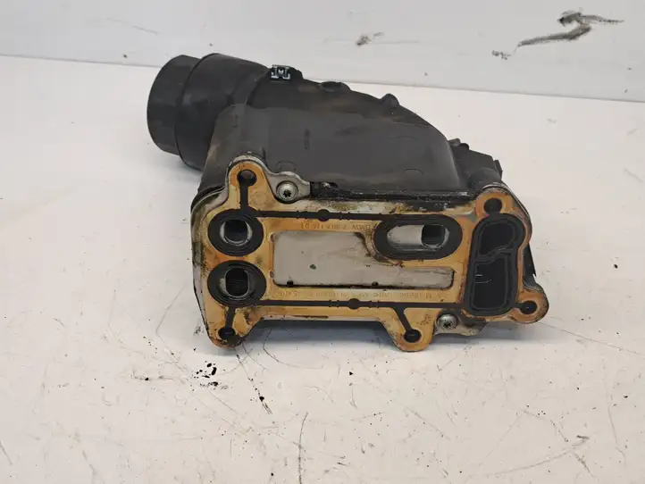 BMW 3 E90 E91 (2005 - 2012) 11427807799780779951750610 Кронштейн масляного фильтра — фото 2
