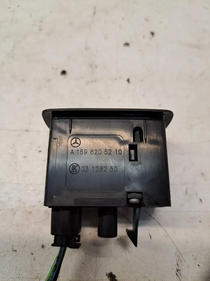 Mercedes-Benz B-class W245 (2005 - 2008) A1698205210 Блок кнопок стеклоподъемников — фото 2