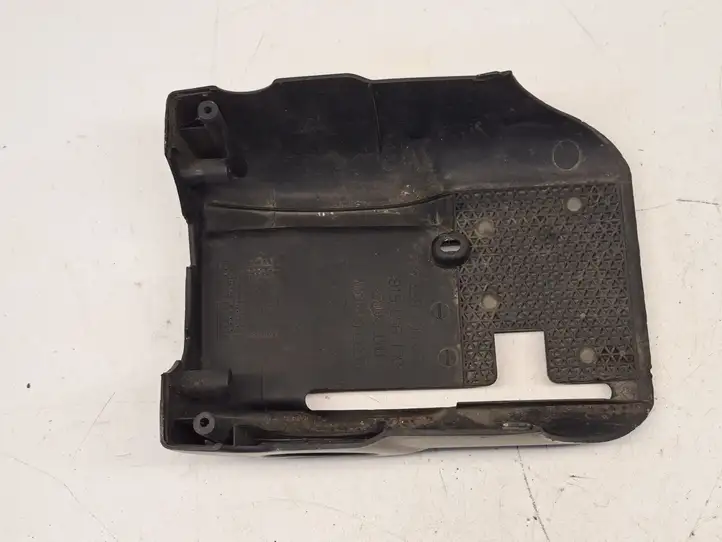 Audi A3/S3 8P (2004 - 2008) 8L19535168L1953515 Обшивка рулевой колонки — фото 4