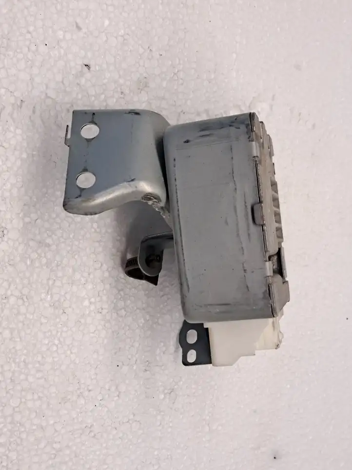 Toyota Prius (XW20) (2003 - 2009) 1129000920 Блок управления усилителем руля — фото 5