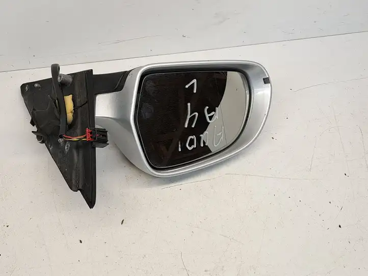 Audi A4 S4 B8 8K (2007 - 2011) 18133 Боковое зеркало с электроприводом — фото 1