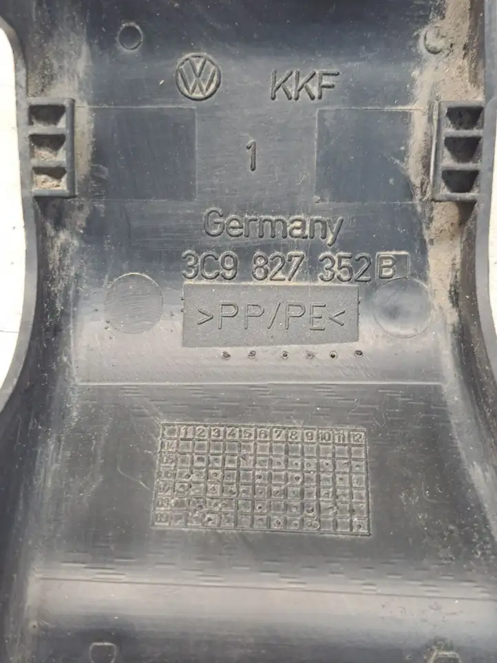 Volkswagen PASSAT B7 (2011 - 2014) 3C9827352 Прочие детали салона — фото 8
