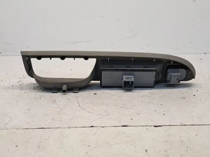 Volkswagen PASSAT B6 (2005 - 2010) 3C1867171B Блок кнопок стеклоподъемников — фото 2
