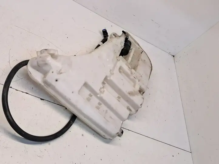 BMW 5 F10 F11 (2009 - 2016) 7178745AI08 Бачок омывателя стекла — фото 3