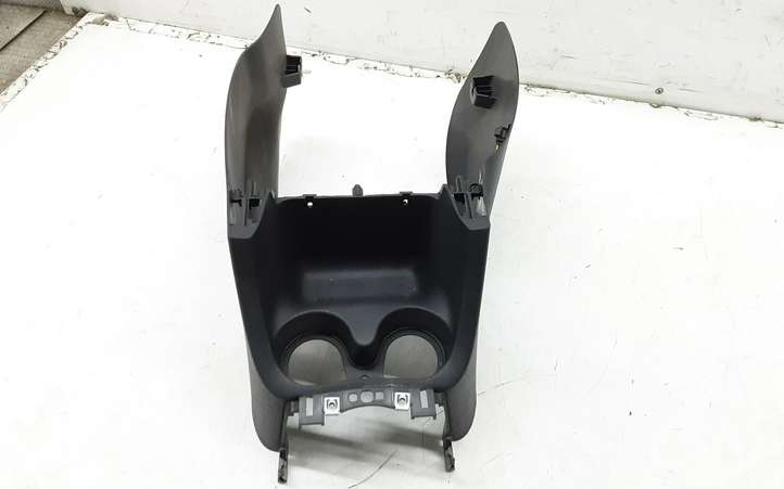 Renault Modus (2007 - 2012)  8200327300 Держатель чашки