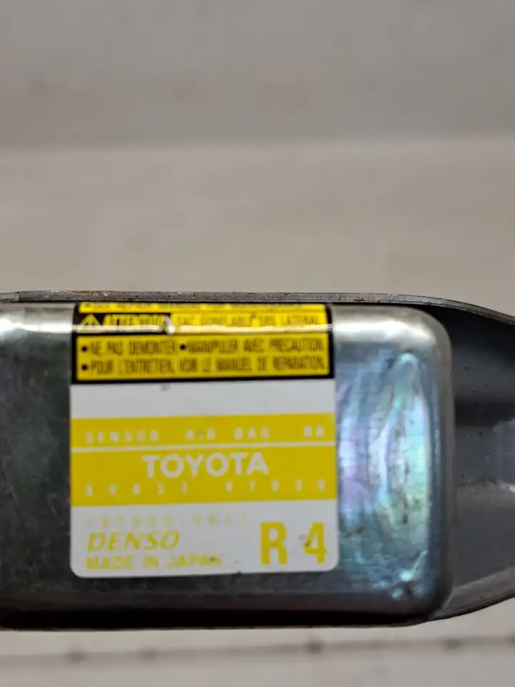 Toyota Prius (XW20) (2003 - 2009) 8983347030 Датчик удара SRS — фото 4