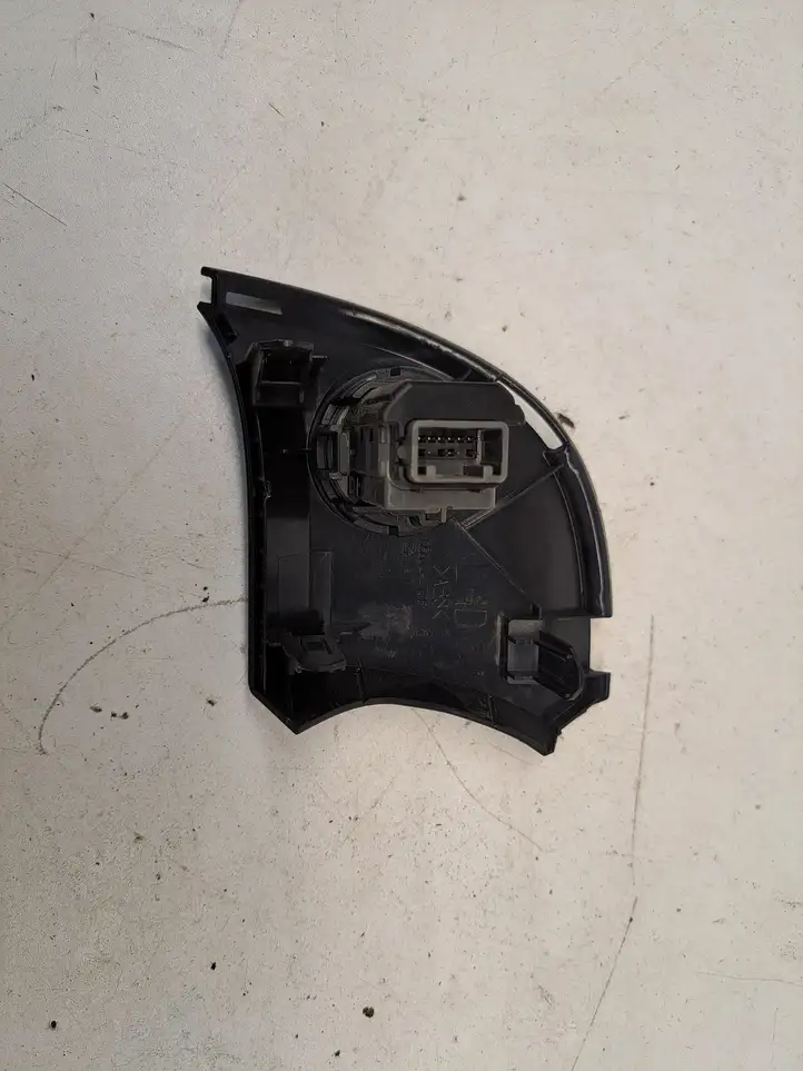 Toyota Prius (XW30) (2009 - 2015) 5504447061 Включатель зажигания и стартера — фото 6