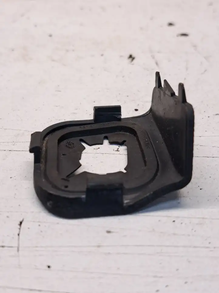 Toyota Yaris (2014 - 2019) 621214310A Оплётка рулевого колеса — фото 4