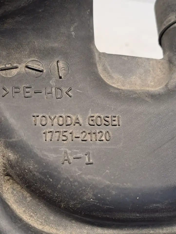 Toyota Prius (NHW20) (2003 - 2009) 1775121120 Воздуховоды системы отопления/климатики — фото 7