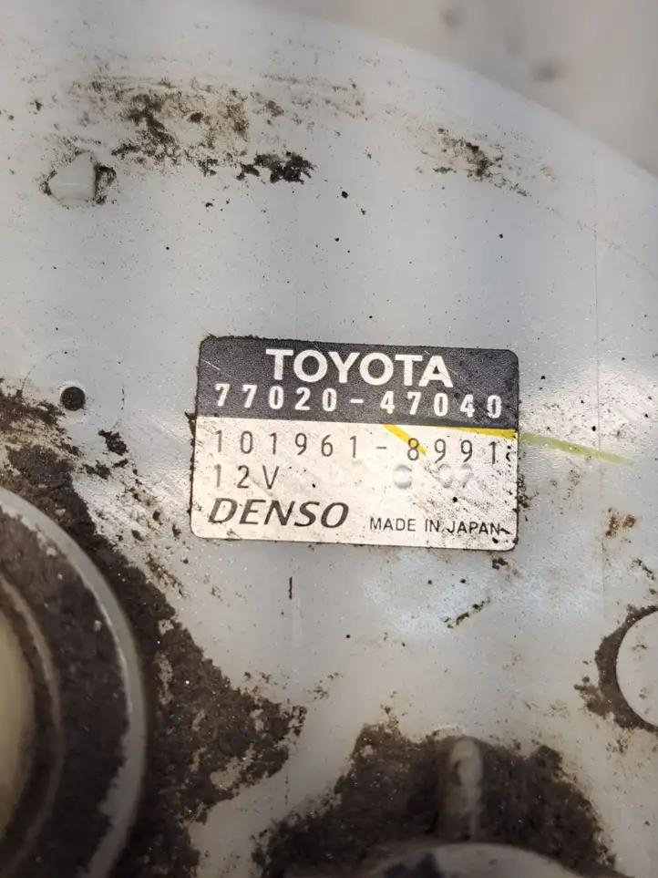 Toyota Prius (XW20) (2003 - 2009) 7702047040 Топливный насос (в баке) — фото 2