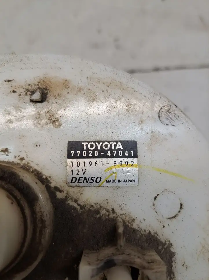 Toyota Prius (XW20) (2003 - 2009) 7702047041 Топливный насос (в баке) — фото 5