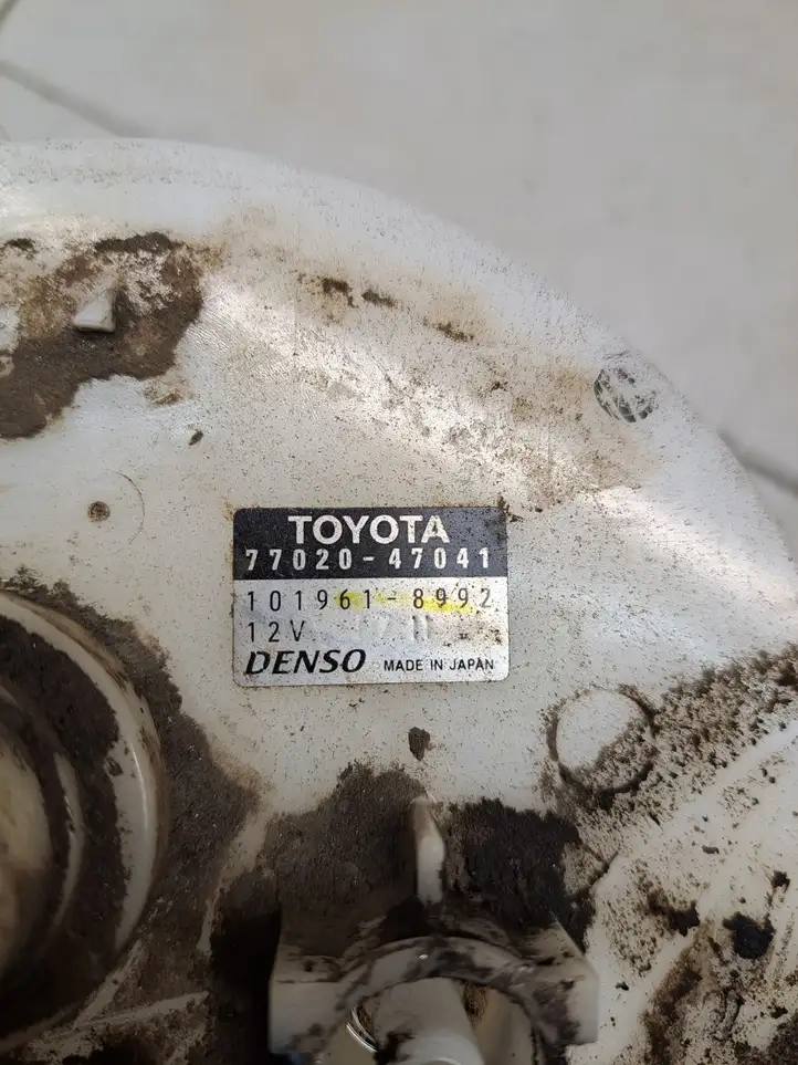 Toyota Prius (XW20) (2003 - 2009) 7702047041 Топливный насос (в баке) — фото 7