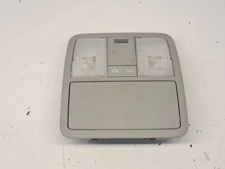 Toyota Avensis T270 (2009 - 2012) 8126005380 Передняя подсветка — фото 1
