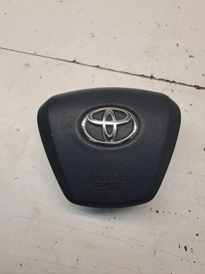Toyota Verso (2009 - 2012) 451300F032 Подушка безопасности руля — фото 1