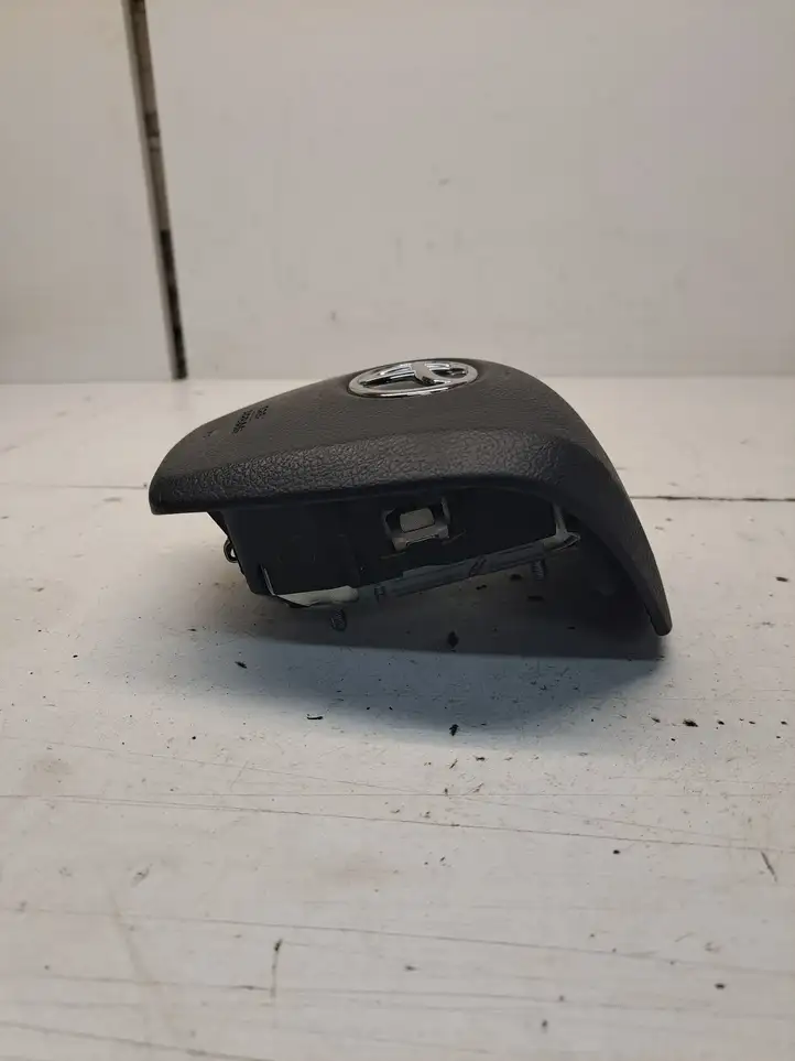 Toyota Verso (2009 - 2012) 451300F032 Подушка безопасности руля — фото 2