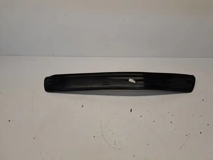 BMW 5 E60 E61 (2004 - 2010) 7034306 Внутренняя отделка заднего порога — фото 2