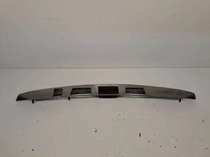Toyota Avensis T270 (2009 - 2012) 7680105170 Подсветка номера — фото 1