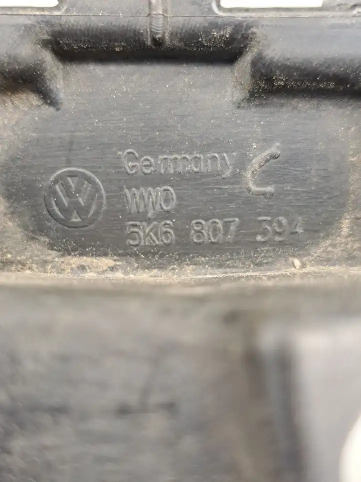 Volkswagen Golf VI (2009 - 2013) 5K6807394 Кронштейн заднего бампера — фото 7