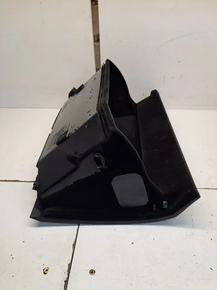 Toyota Avensis T270 (2009 - 2012) 5555005090 Бардачок в сборе — фото 3