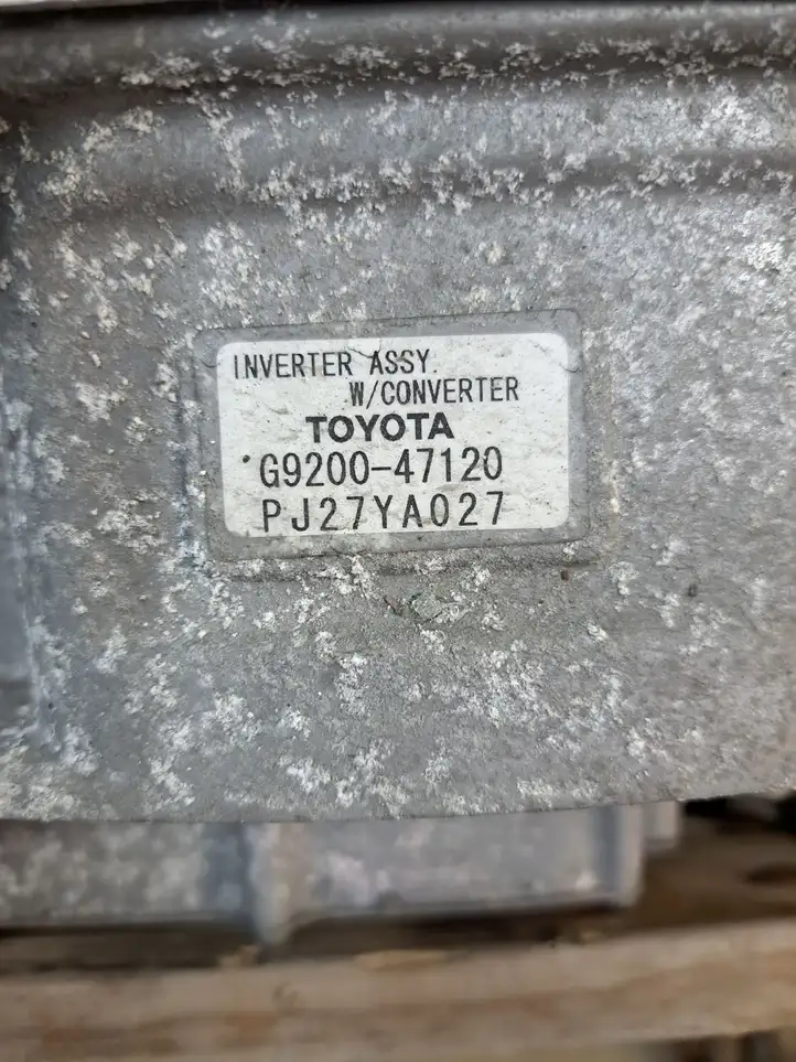 Toyota Prius (NHW20) (2003 - 2009) G920047120 Инвертор напряжения — фото 4