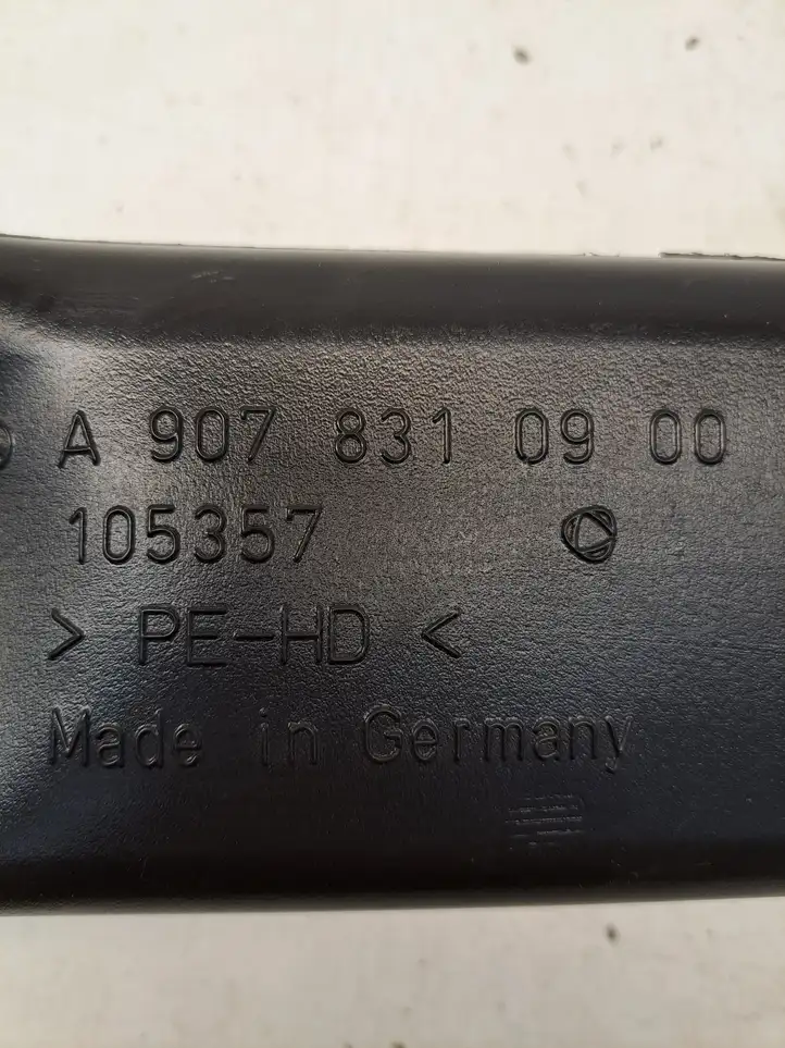 Mercedes-Benz Sprinter W907 W910 (2018 - ) A9078310900 Детали воздухозаборника — фото 2