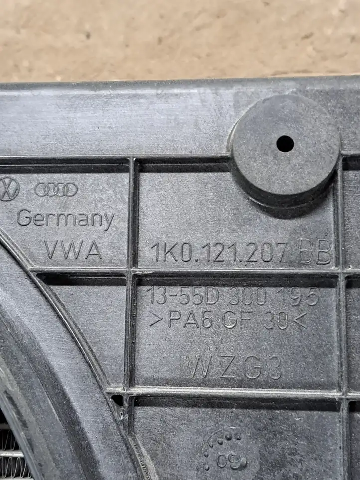 Volkswagen Golf V (2003 - 2009) 1K0121207 Комплект радиаторов охлаждения — фото 3