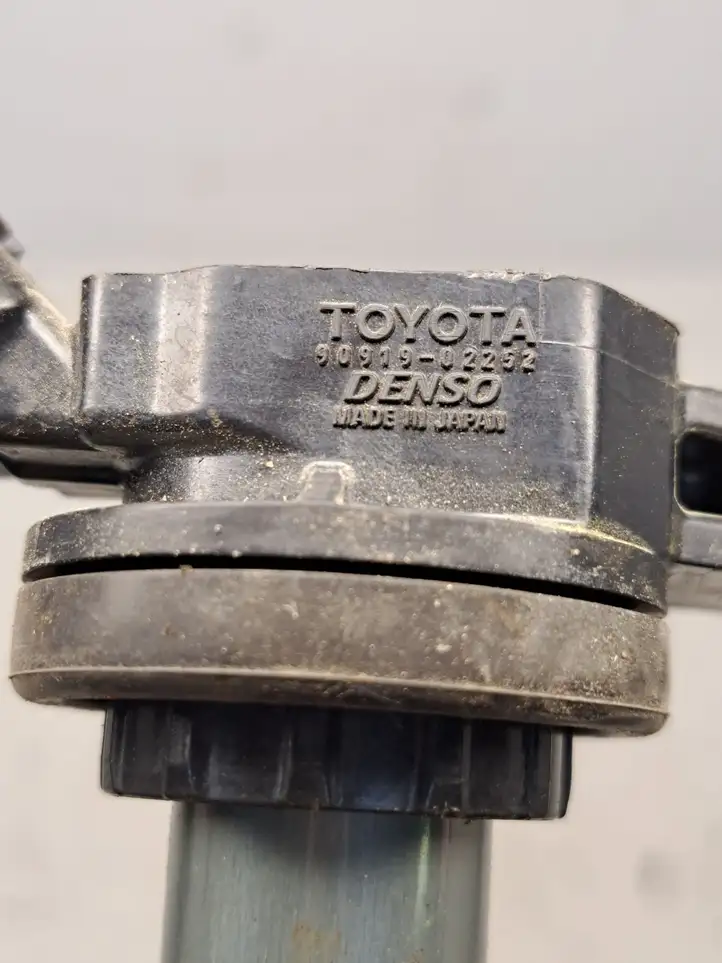 Toyota Auris 150 (2006 - 2012) 9091902252 Катушка зажигания — фото 6