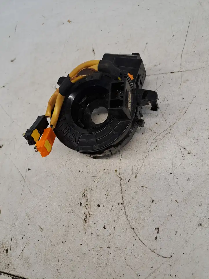 Toyota Prius (NHW20) (2003 - 2009) 4802075B084 Контактное кольцо SRS — фото 3