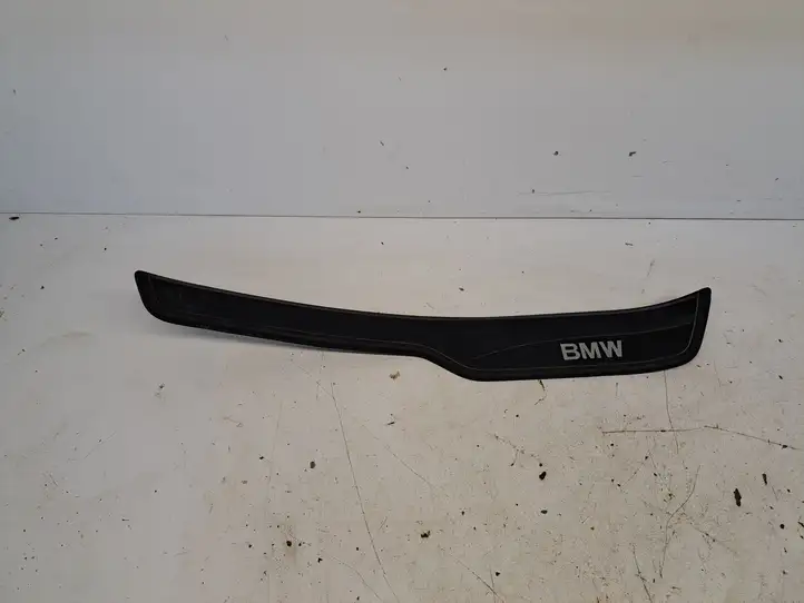 BMW 3 E90 E91 (2005 - 2012) 51477060286 Внутренняя отделка заднего порога — фото 1