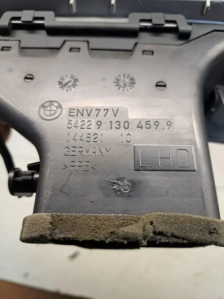 BMW 3 E90 E91 (2005 - 2012) 64229130459 Боковой воздушный дефлектор — фото 6