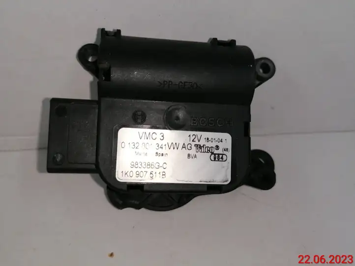 Volkswagen Touran I (2003 - 2010) 0132801341 Двигатель задвижки потока воздуха — фото 5