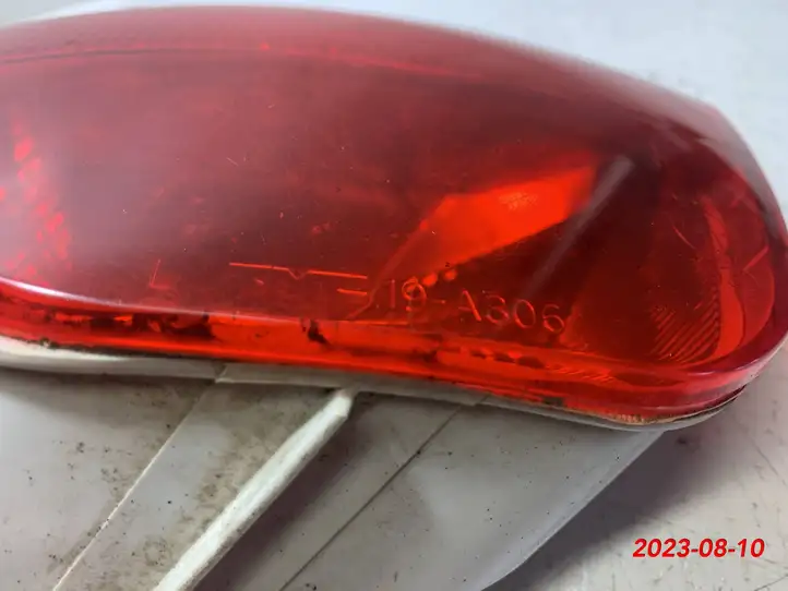 Ford Focus (1998 - 2004) 1M5115K273A Задняя противотуманная фара — фото 5