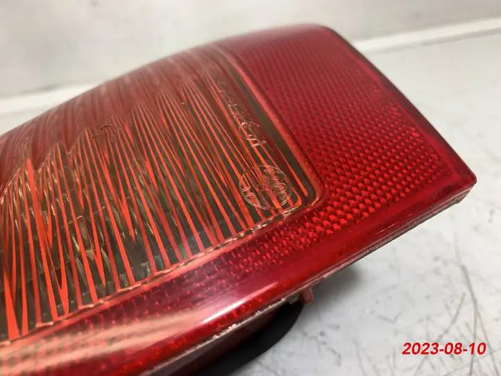 Alfa Romeo 147 (2000 - 2004) 46747825 Задний фонарь в крышке багажника — фото 4