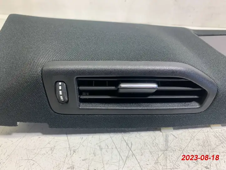 Mercedes-Benz GL X166 (2013 - 2019) A1666904825 Верхняя обшивка стойки B — фото 7