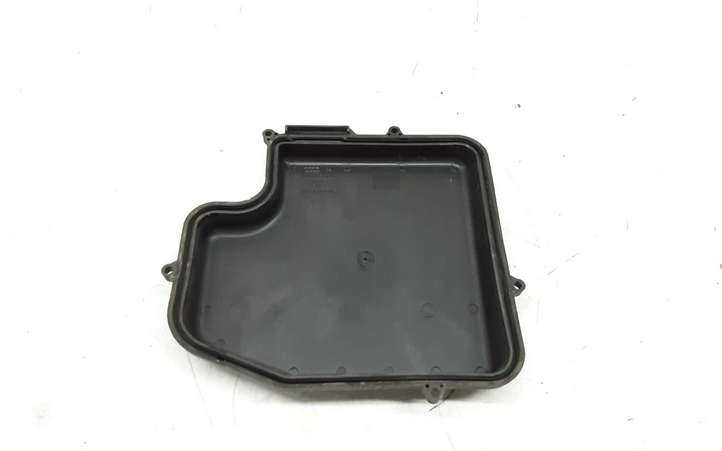 Volkswagen PASSAT B5.5 (2001 - 2005)  8D1907613A Крышка ящика предохранителей