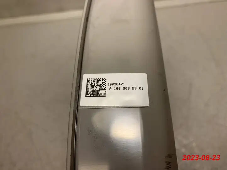 Mercedes-Benz GL X166 (2013 - 2019) a1669062301 Передняя подсветка — фото 8
