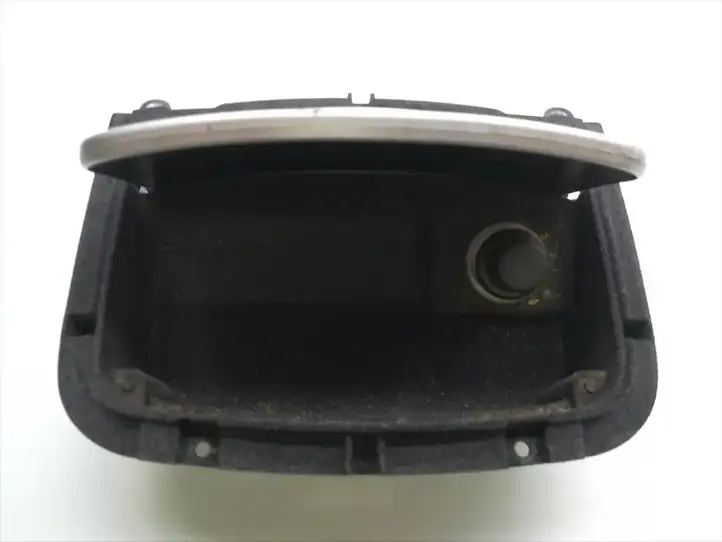 Renault Laguna III (2007 - 2015) 969120002R Передняя пепельница — фото 2