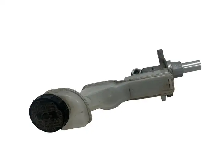 Nissan Qashqai (2006 - 2010) 204X24278 Главный тормозной цилиндр — фото 8