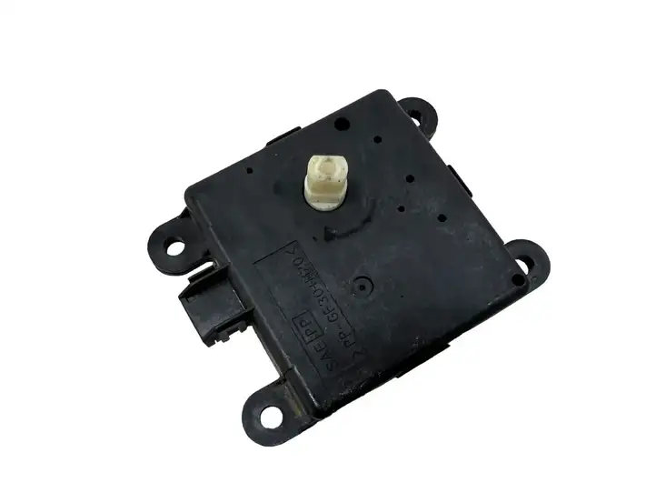 Nissan Qashqai (2006 - 2010) 3J01030850 Двигатель задвижки потока воздуха — фото 3