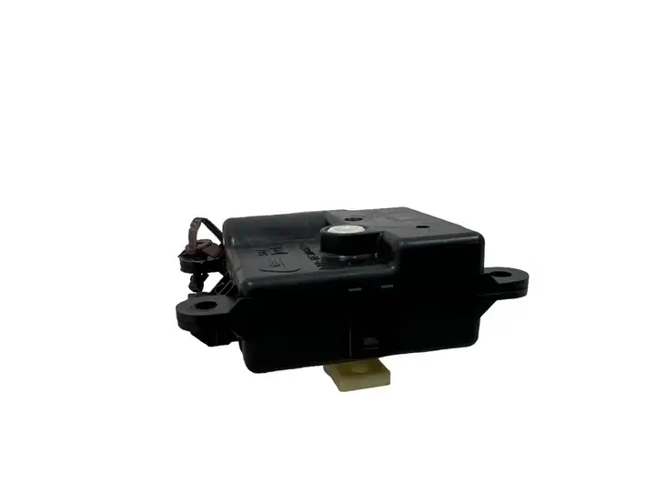 Nissan Qashqai (2006 - 2010) 3K01030840 Двигатель задвижки потока воздуха — фото 6