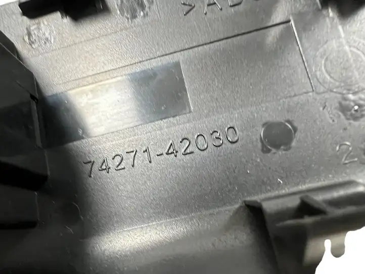 Toyota RAV 4 (XA40) (2012 - 2018) 7427142030 Накладка кнопки стеклоподъемника — фото 7