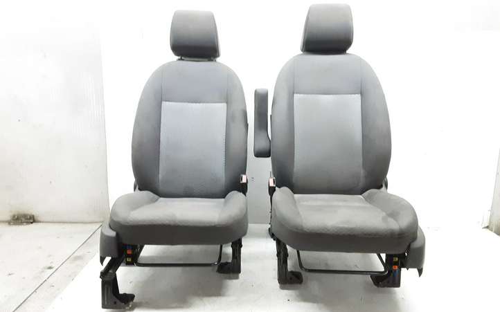 Ford Focus C-MAX (2003 - 2010)   Комплект отделки дверей