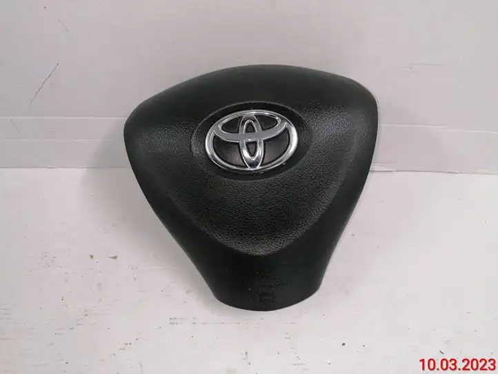 Toyota Auris 150 (2006 - 2012) 6062479 Подушка безопасности руля — фото 1