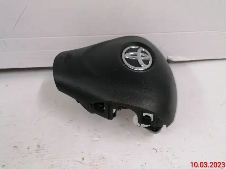 Toyota Auris 150 (2006 - 2012) 6062479 Подушка безопасности руля — фото 3