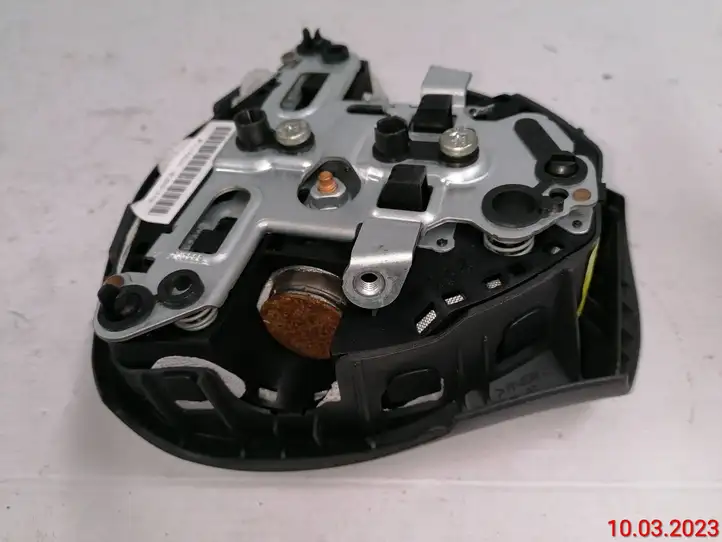 Toyota Auris 150 (2006 - 2012) 6062479 Подушка безопасности руля — фото 4