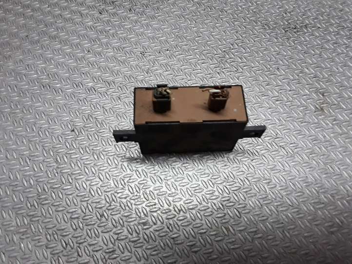 Volkswagen Sharan (2000 - 2003)  7M0953257F Блок управления иммобилайзера